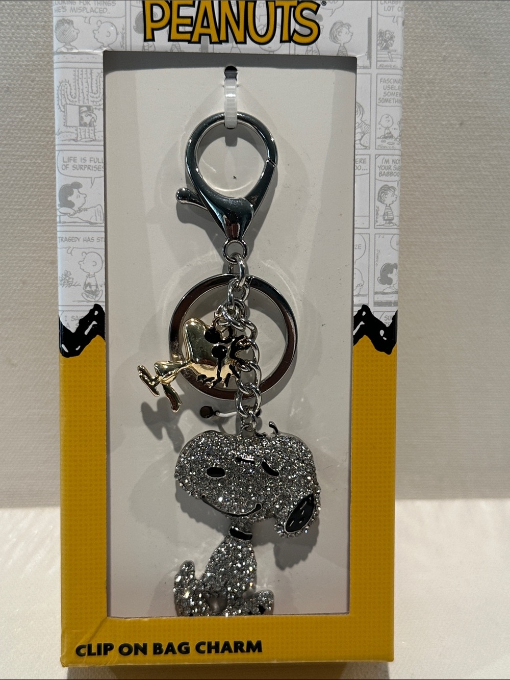 NWT Peanuts w/Linus Crystal Clipon Bag Charm with Key Ring.